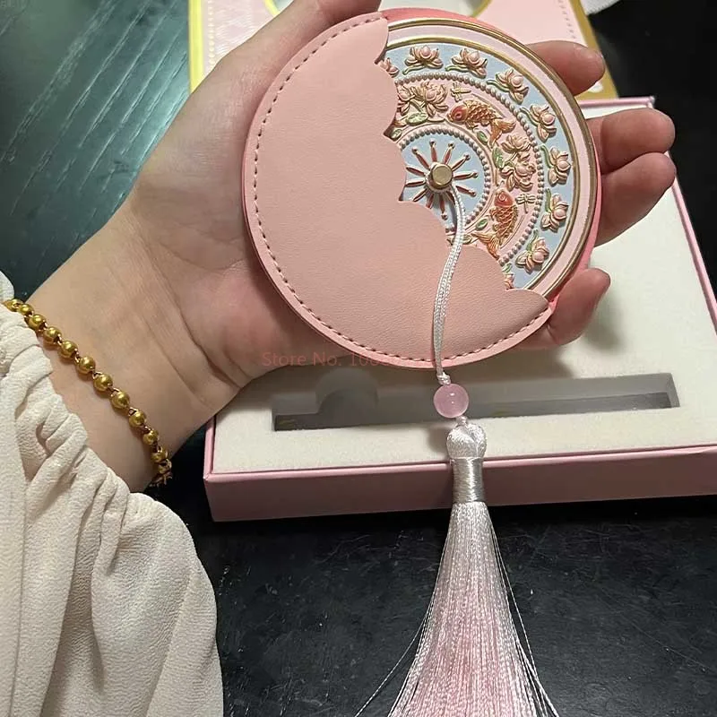 Chinese Palace Museum Style Retro Portable Hand Makeup Tassels Mirror Vintage Style Hanfu Mirror Keepsake For Girl Gift