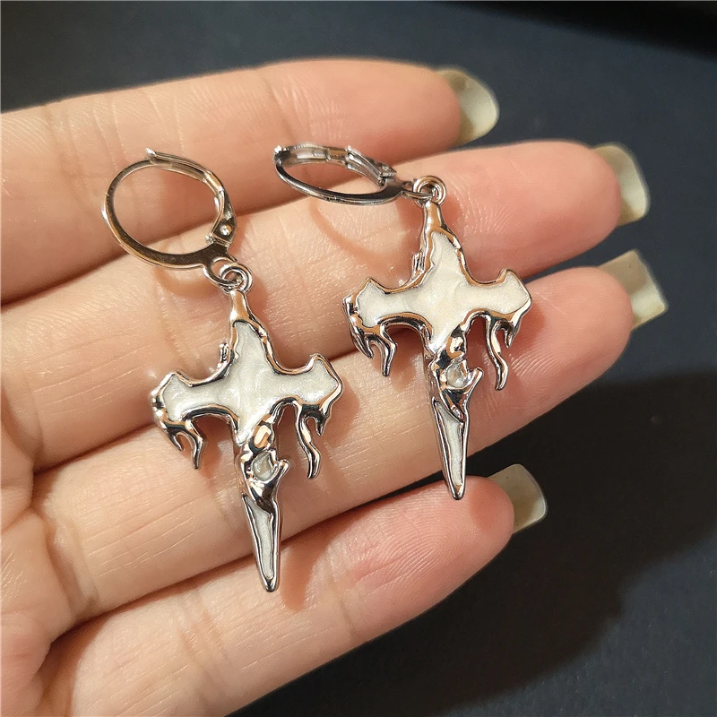 Gothic Punk Vintage Y2k Irregular Red Cross Pendant Earrings For Women Men Grunge Halloween Aesthetic Rave Jewelry Accessories