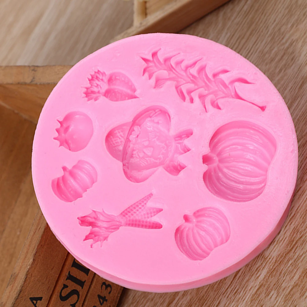 

Silicone Baking Molds 12 Mini Pumpkin Cake Pan Food Grade Mold for Fondant Mousse Chocolate Jelly Pudding Kitchen Baking Tools