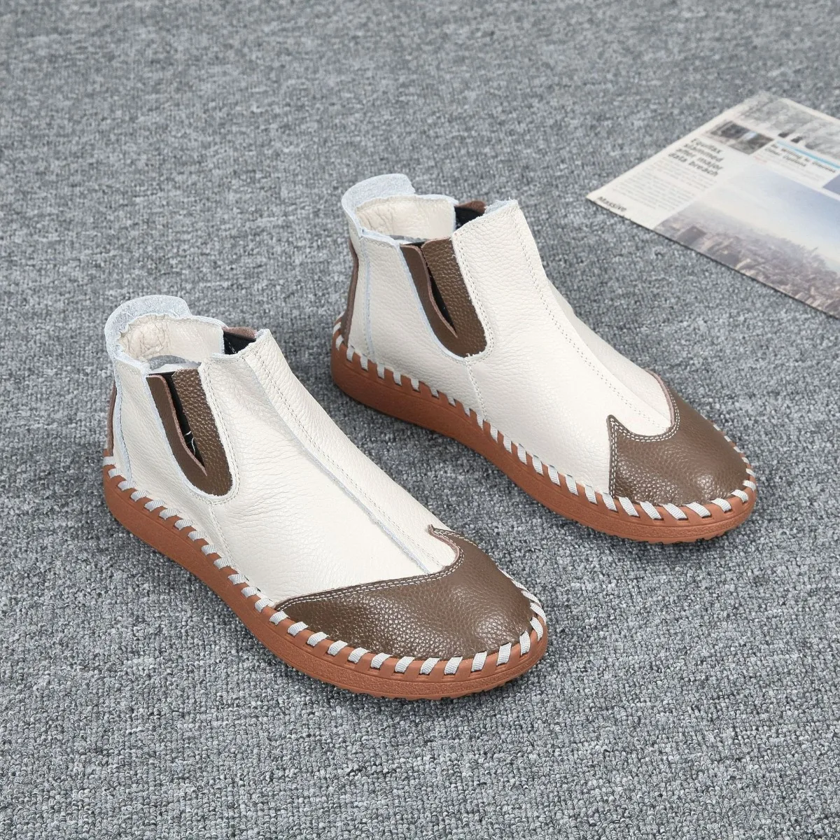 New Autumn/Winter Men's Color Mixing Splicing Casual Shoes with Soft Soles High Tops and Flat Bottom Handmade Driving Shoes