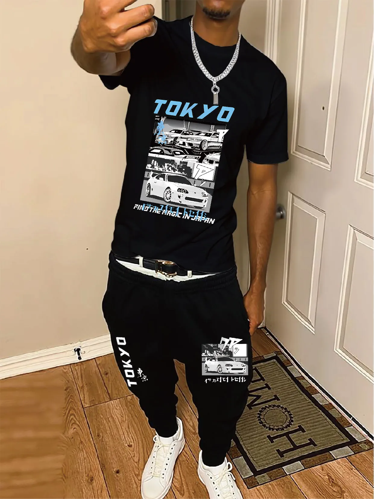 

Short-sleeved T-shirt suit white Tokyo racing print suitable for street fashion