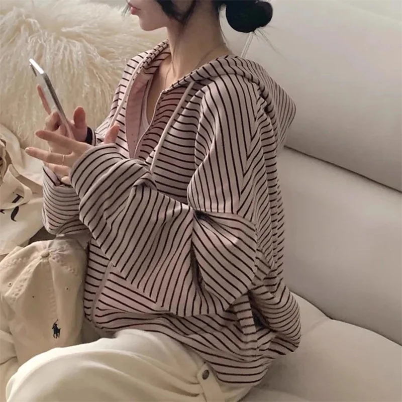 أنيقة الخريف المتضخم كسول Sle طويلة Sve هوديي Jaet المرأة مخطط Dstring ملابس خارجية غير رسمية النسخة الكورية