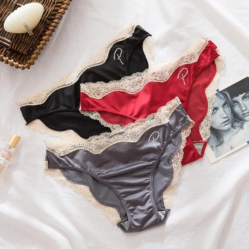 

Breathable Underpants Rhinestone Cotton Crotch Low Waist Lace Briefs Women Satin Panties Letter Korean Underwear