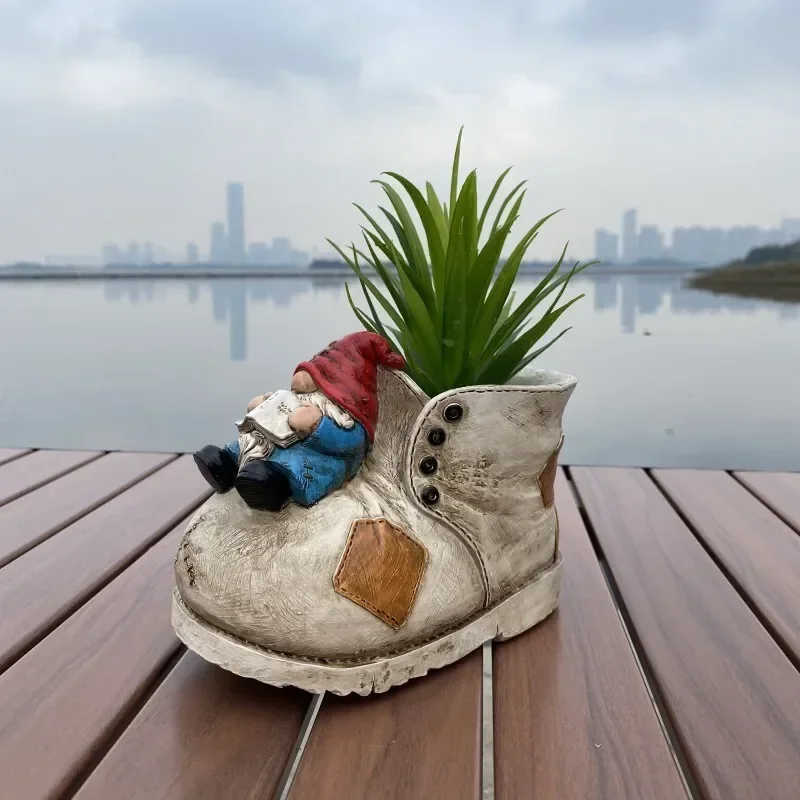 Decorative Dwarf Flower Pot Big Head Elf Planter Retro Shoe-Shaped Pen Holder Resin Craft Ornament for Home Whimsical Table