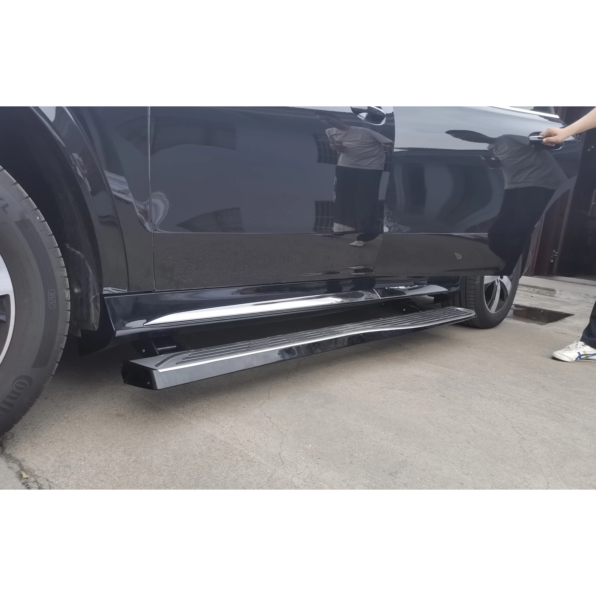 

Aluminum Alloy Side Step FOR 2020-2024 GLE GLS X167 E-pedal Black Side Skirts For One-off Version