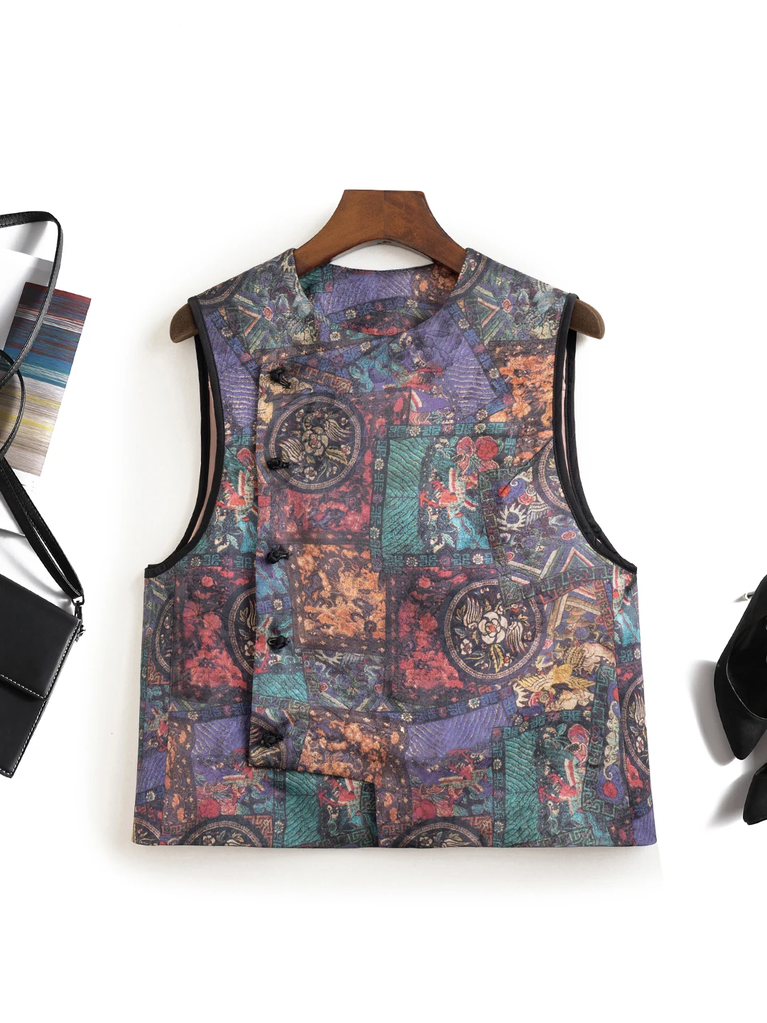 

Новая китайская шелковая жилетка с принтом, женский топ, модный традиционный дизайн, дышащая верхняя одежда