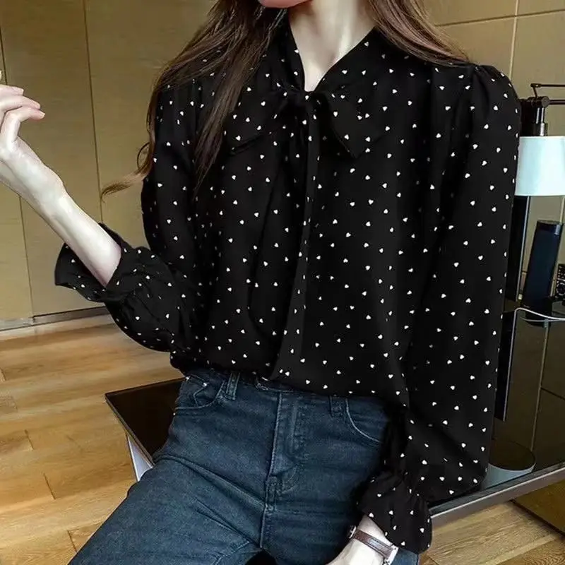 New Spring Autumn Heart Printed Blouses Female Fashion Office Lady Bow Chiffon Shirts Women Clothing Long Sleeve Pullover Top