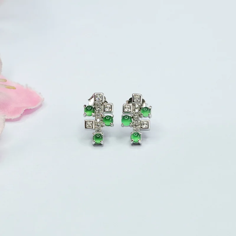 

​​S925 Silver Inlaid Natural Jadeite Ice Green Imperial Green Egg Face Hoop Earrings - Handmade Solid Color Jewelry​​