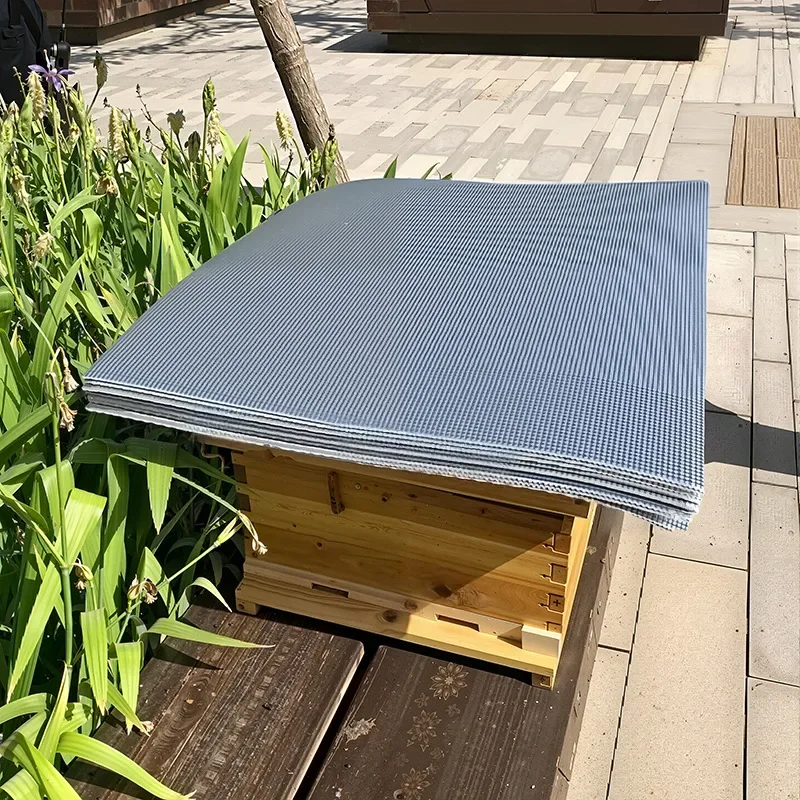 10 Pcs Beehive Nest Bee Reflective Film Heat Insulation Cover Coating Rainproof Silver Cooling Sunshade Beekeeping Tool Supplies
