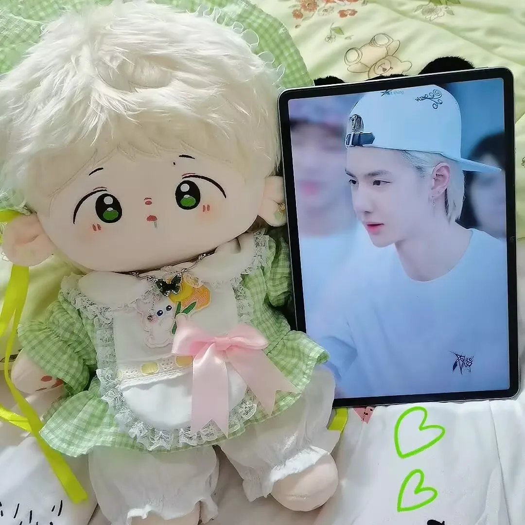 Wang Yibo, a 40CM cotton doll with detachable ears, is a naked doll without clothes The attributes of the white peony