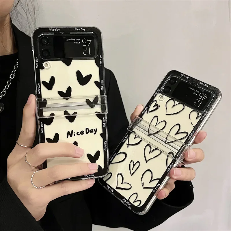 

Black Line Heart Phone Case for Samsung Galaxy Z Flip 6 5 4 3 Protective Back Cover for ZFlip4 ZFlip5 ZFlip6 Case Shell