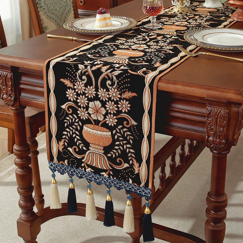 Retro Jacquard Table Runner Luxury Dining Room Coffee Table Runner TV Cabinet Long Table Cloth Home Wedding Party Decoration