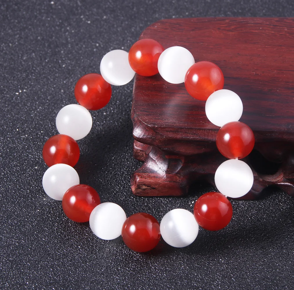 Anime Fruits Basket Kyo Sohma Bracelet White Red Crystal Beads Bangle Bracelets for Women Men Cosplay Props Jewelry