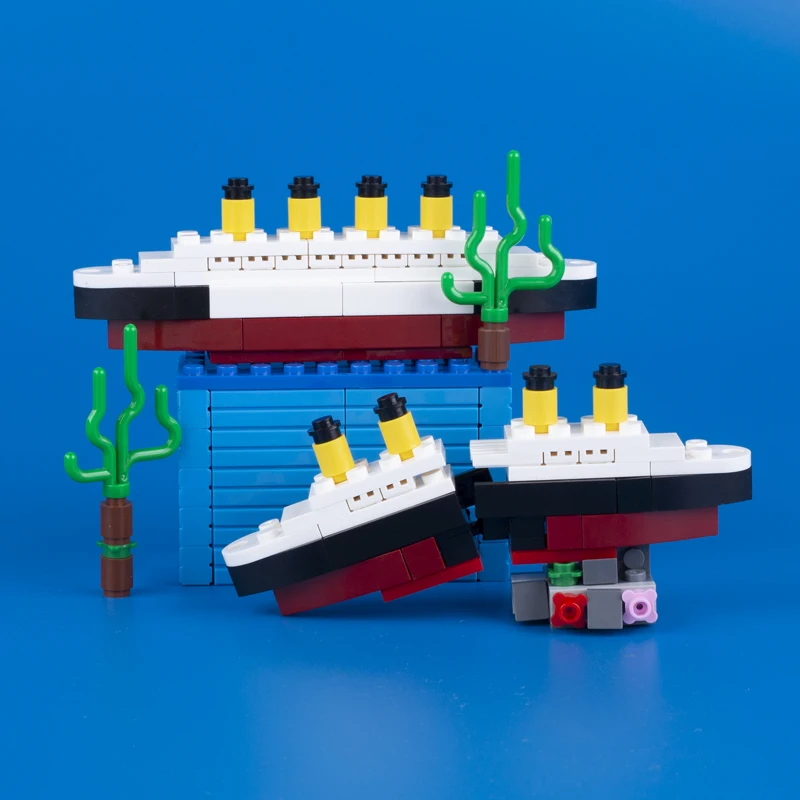 MOC Sunken Titanic Model Building Blocks Kit Movies Broken Ship Vessel RMS Cruise Boat Steamship Bricks Toys Children Gift