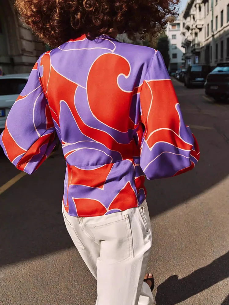Spring New Arrival Women's Fashion Long Sleeve V-Neck Print Shoulder Pad Silk Satin Shirt Elegant Ethnic Style Stage Costume