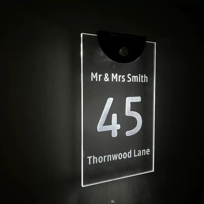 

Customized Outdoor Solar House Sign LED Illuminated 3D Laser Cut Acrylic House Numbers Personalized Door Plate Gift