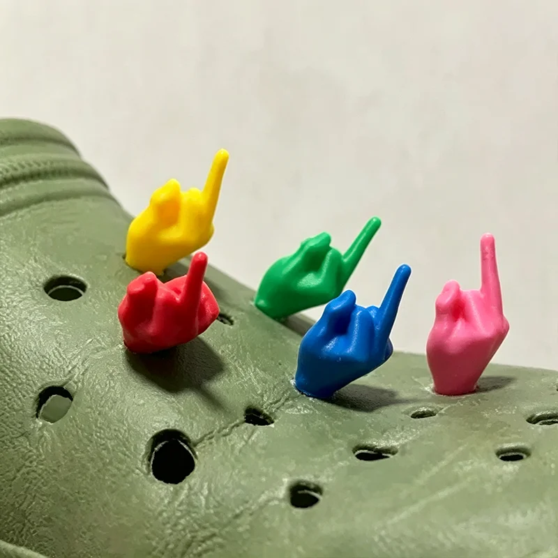 25/50/100 pièces Statuette de geste du doigt imprimée en 3D, Geste du doigt d'honneur vertical, Ornements colorés, Décoration de bureau, Cadeau amusant pour farces