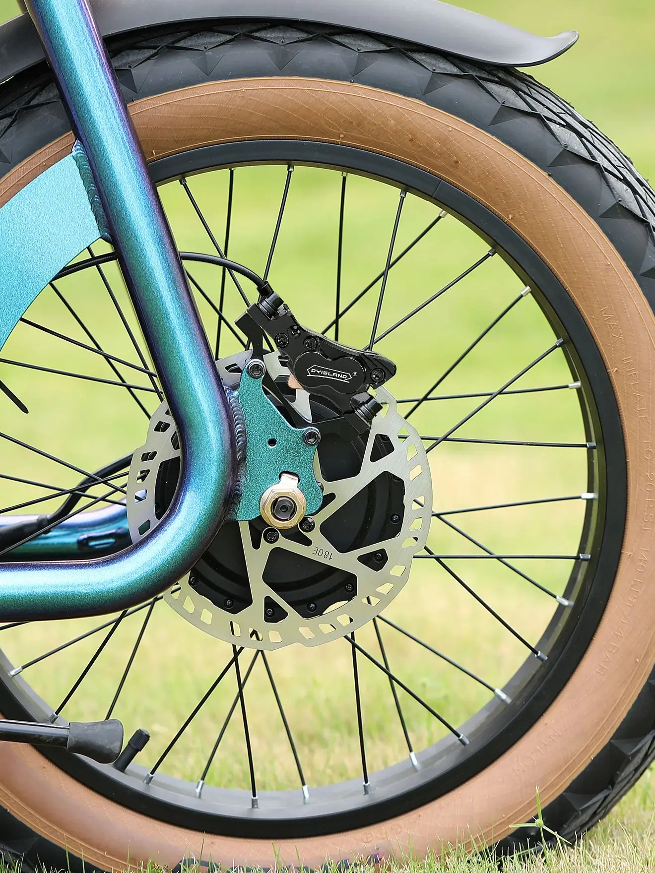 DYISLAND 4-tłoczkowy hydrauliczny zestaw hamulców tarczowych do e-bike'ów LD4X-300, 2-pinowy/3-pinowy z funkcją odcięcia zasilania, hamulce do rowerów elektrycznych z tarczami 180 mm, grubość 2,3 mm — 2