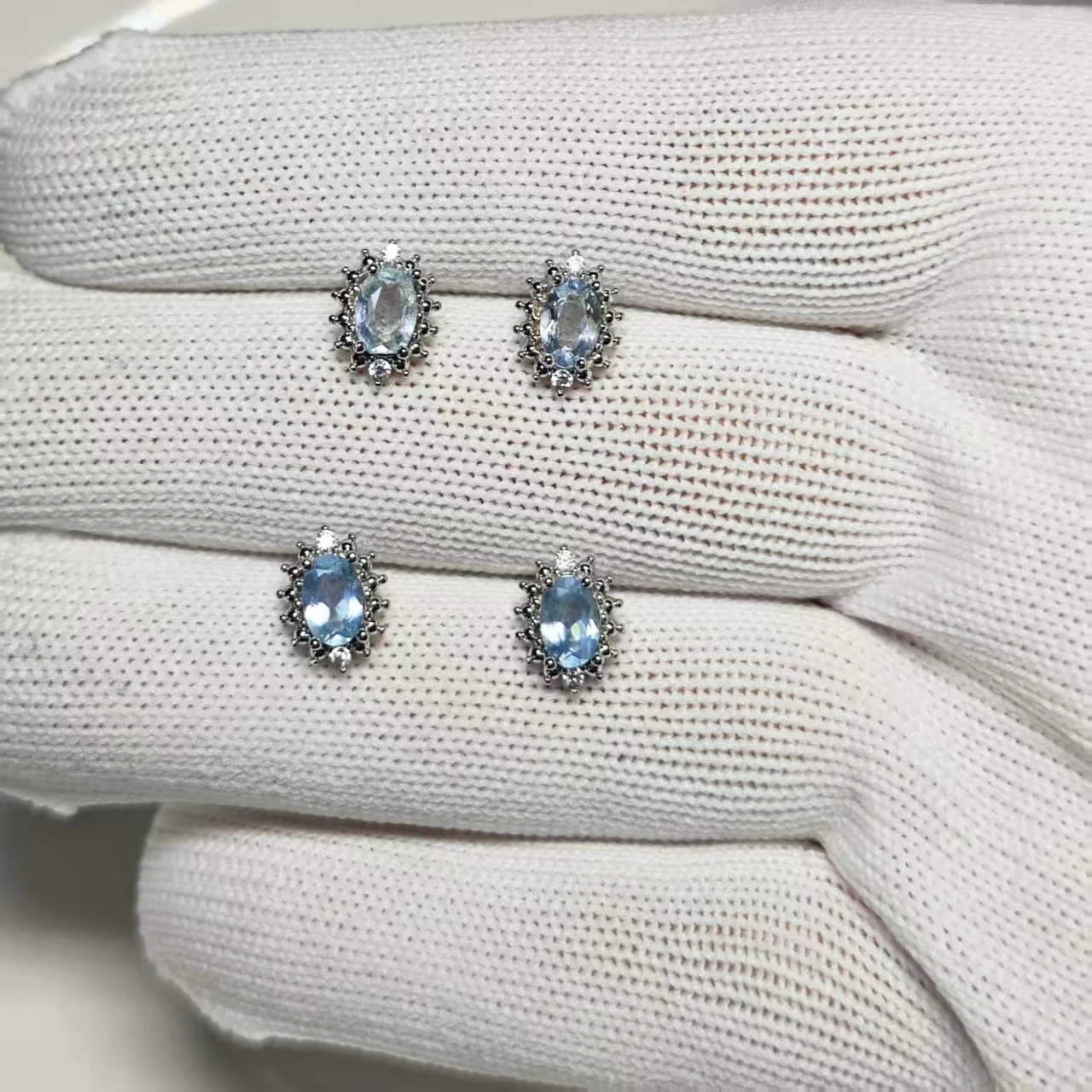 Genuine Natural Blue Topaz 925 Sterling Silver Stud Earrings for women Jewelry Gift 1.4ct Ocean Blue Topaz Oval Pave CZ