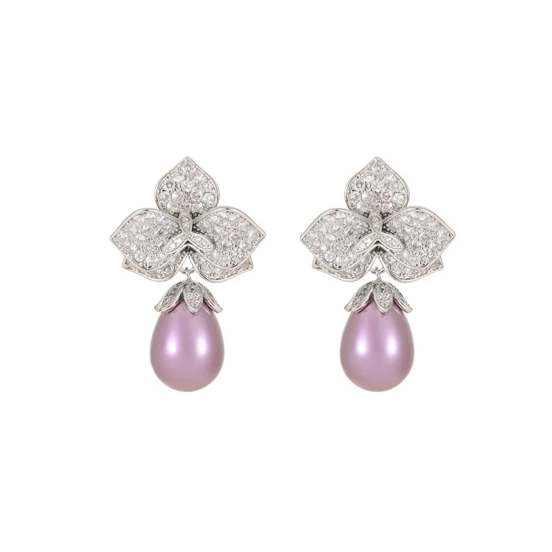 European and American Luxury Heavy Industry Fashion Zircon Micro Inlaid Petal Droplet Shaped Pearl  Earrings