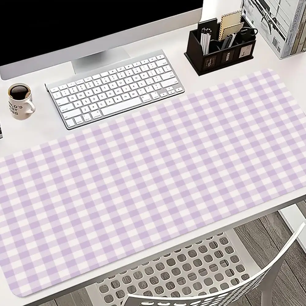 

Plaid Checkered Large XXL Gaming Mouse Pad Non-Slip Lock Edge Waterproof Desk Mat for Office Gamer Decor Gift