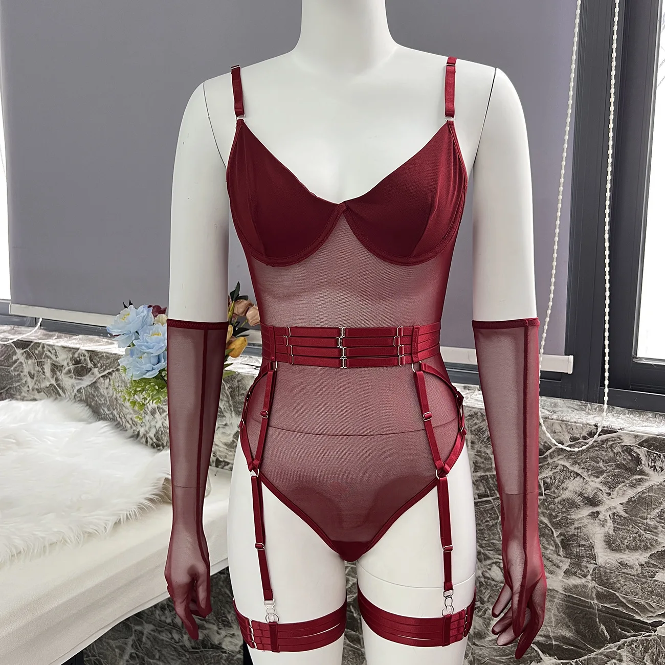 Lovermore Body in pizzo aderente Sexy corpo erotico trasparente con guanti giarrettiera Night Club Outfit Sissy Crotchless Mesh Top