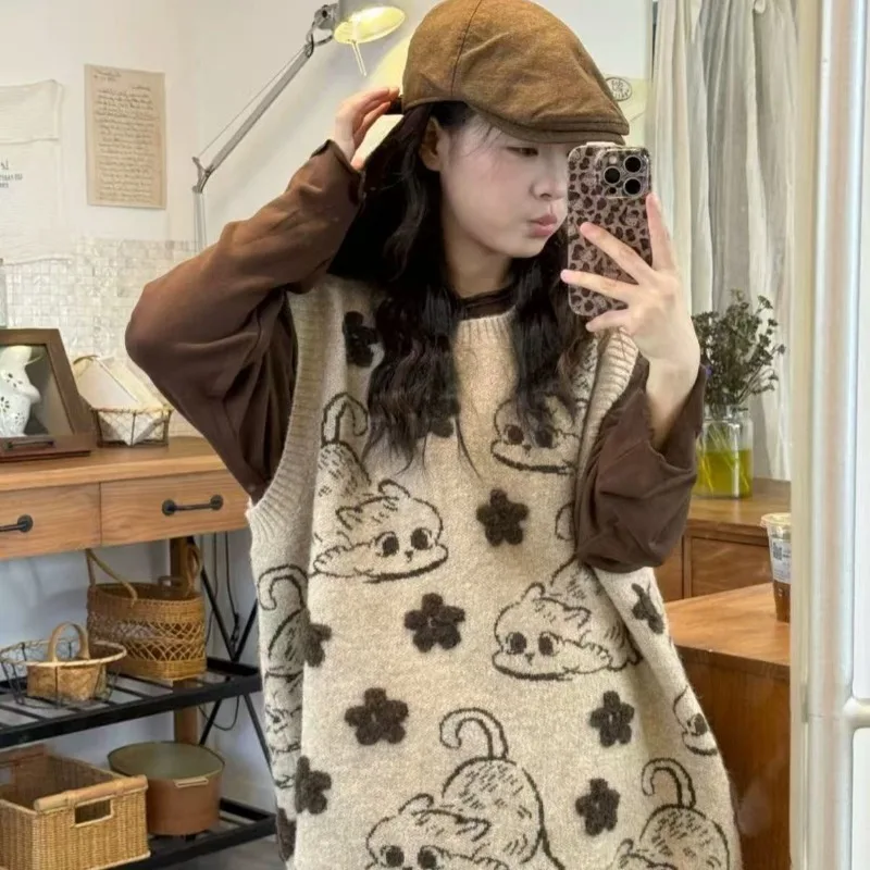 

Tops Women's Fall Winter Plus Size Japanese Style Embroidered Floral Youthful Vest Soft Knit New Comfortable Minimalist Niche