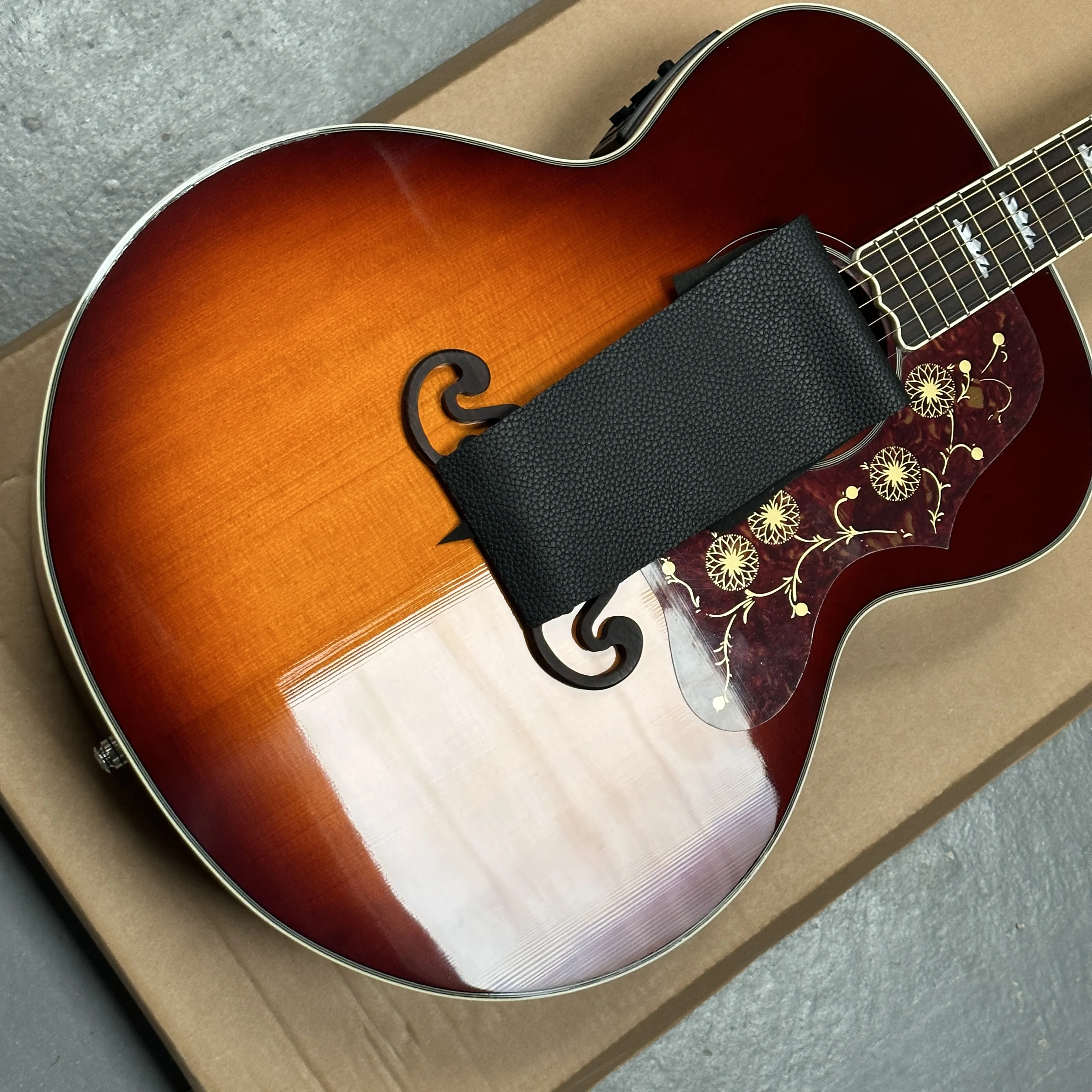 41-inch in stock shipping quickly Sunburst acoustic guitar solid spruce top