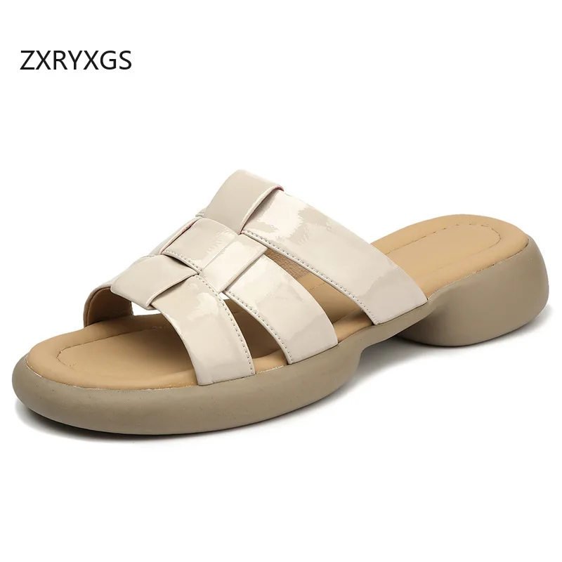 ZXRYXGS Cowhide Patent Leather Woven Women's Outerwear Slippers 2024 Summer Open Toe Thick Low Heel Slipper Large Size Sandals