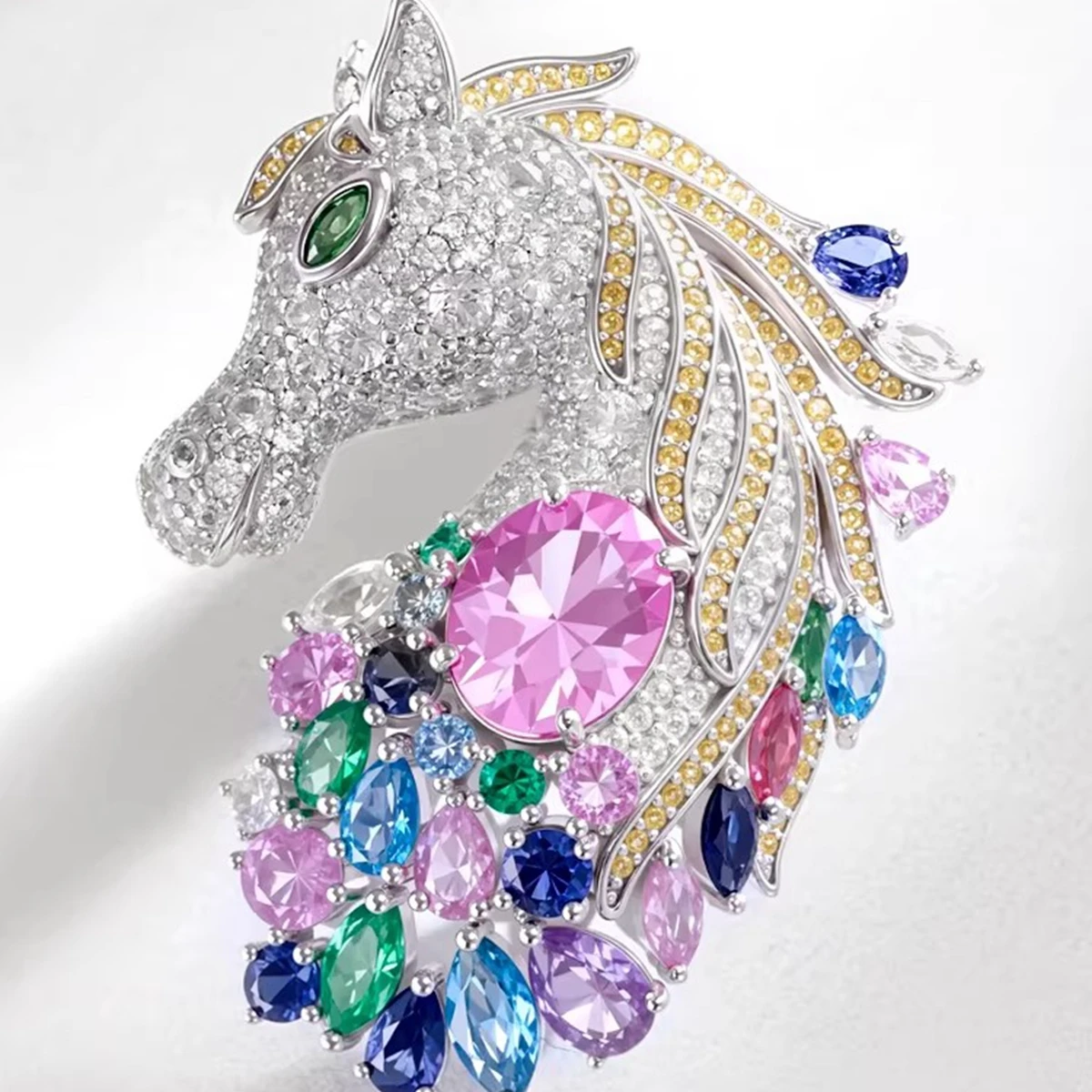 

KQDANCE твердое серебро 925 пробы с лабораторным розовым, белым, синим сапфиром, драгоценный камень, красочная брошь в стиле лошади, кулон, женские ювелирные изделия