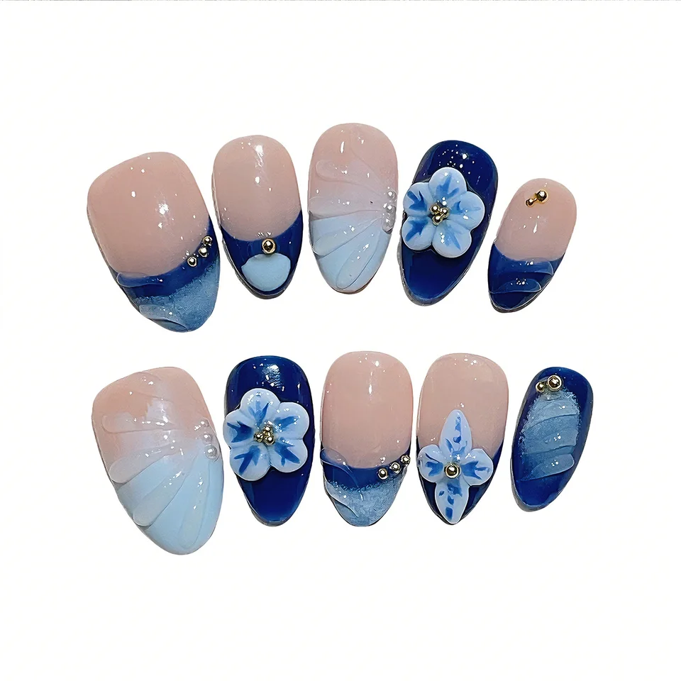Kit de 10 Uñas Postizas Almendradas Hechas a Mano, Rosado Nude, Arte Vintage, Flores Talladas y Listón 4