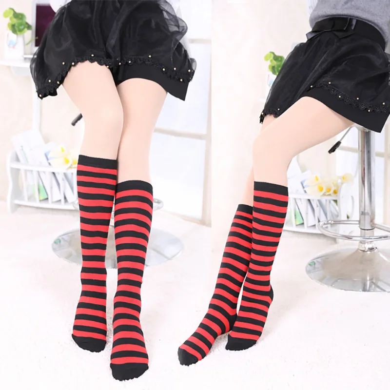Kleur Gestreepte Kousen Japanse Kniekousen Mode Vrouwen Warm Houden Sexy Slanke Lange Sokken Zwart Wit Gestreepte Kousen