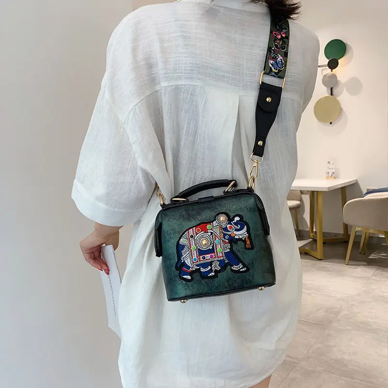 Vintage Embroidery Elephant Bags New Tote Bag Wide Butterfly Strap PU Leather Women Shoulder Crossbody Bags Women Handbags Purse