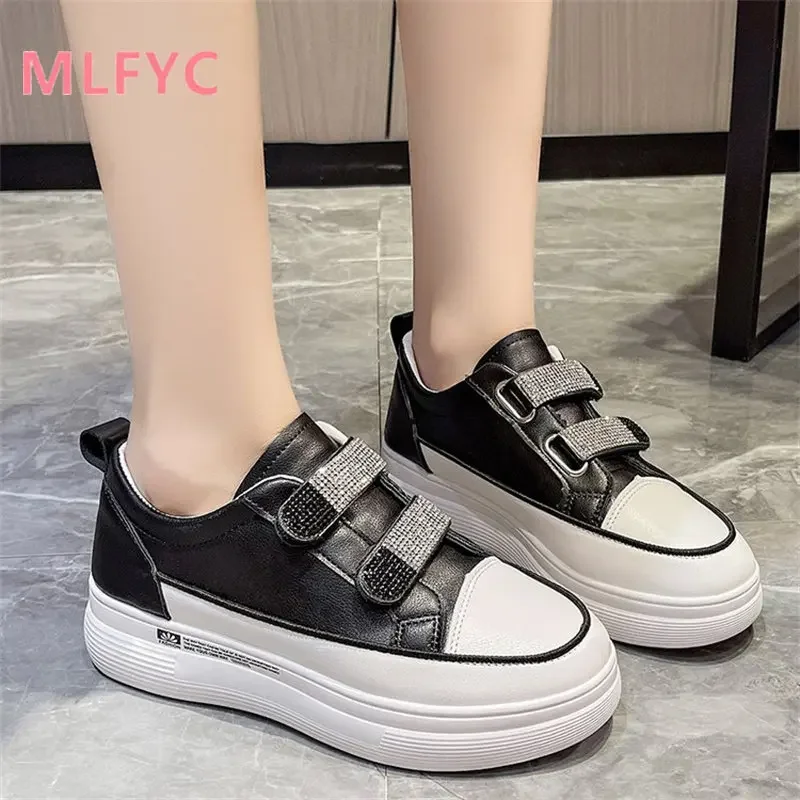 White shoes 2023 Autumn women\'s shoes New thick soled ladies shoes female flat shoes Casual shoes Sneakers