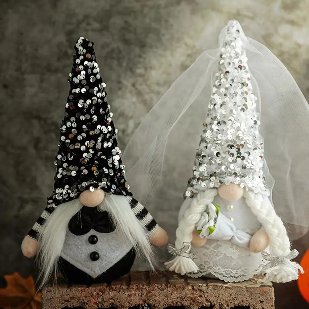 

Romantic Wedding Couple Valentine's Day Gnome Ornament Home Party Decoration Creative Love Gift Accent