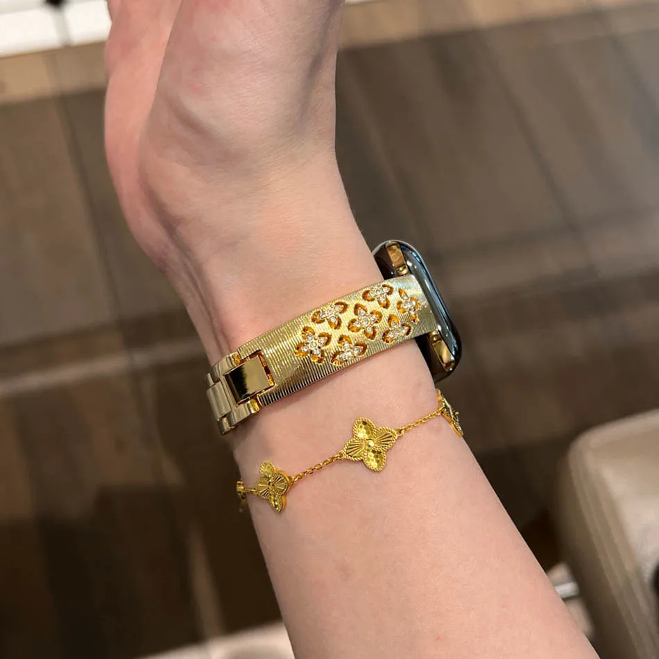 Cinturino con diamanti di lusso per cinturino Apple Watch da donna 38-49 mm serie iWatch 10 9 8 7 6 5 4 3 SE Ultra, design di gioielli floreali
