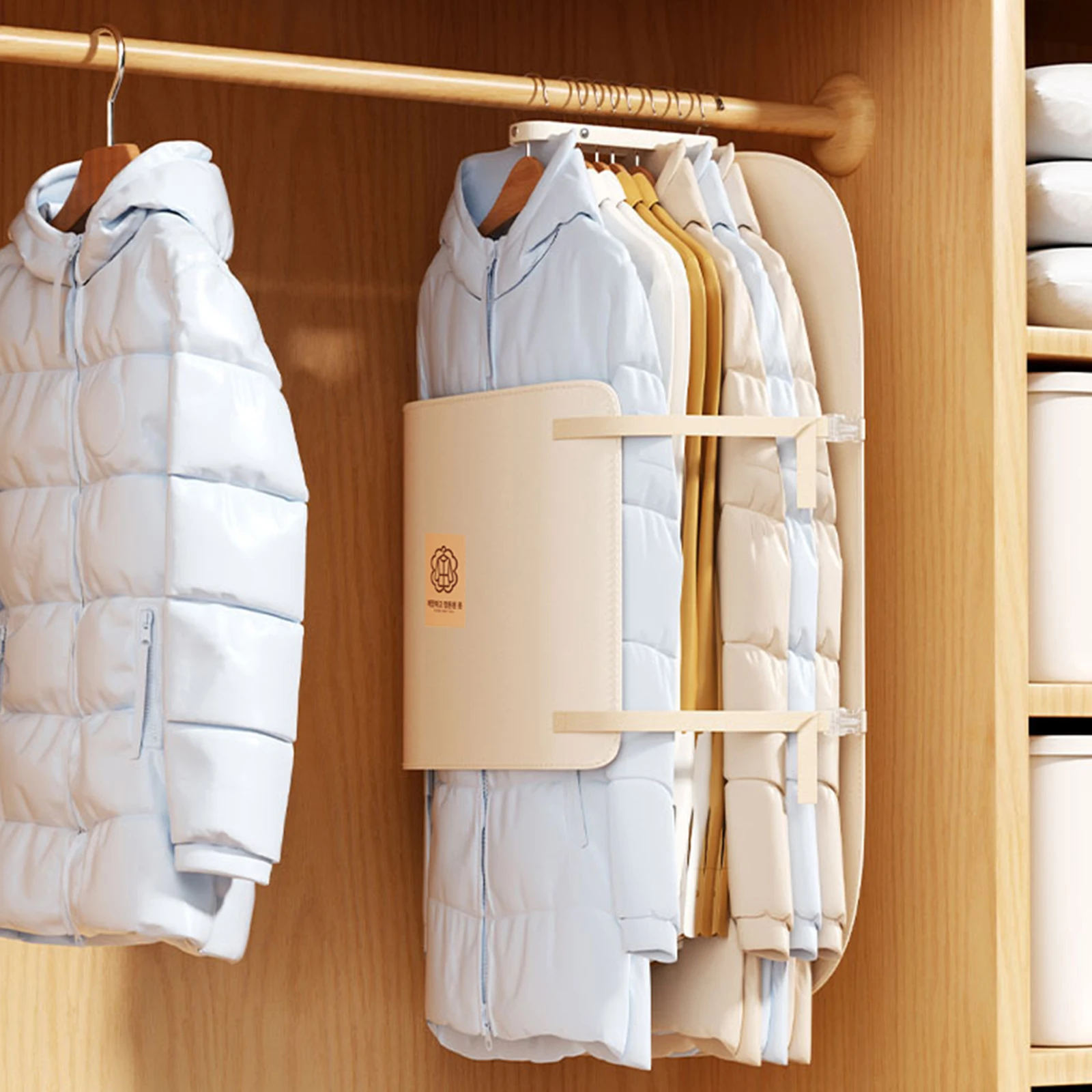 Clothes Compression Storage Board Lightweight Closet Press Board Organizer Reusable with Hook for Down Coat Suit Dress Or Jacket