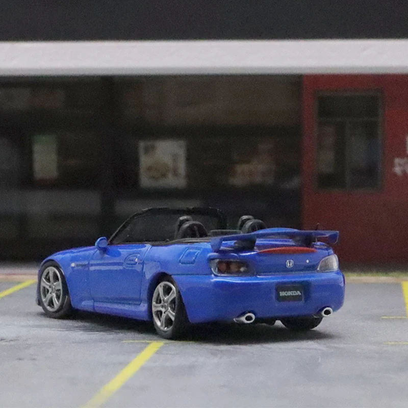 1:64 Scale Honda S2000 AP2 Type S Sports Car Simulation Alloy Car Model Static Display Collectible Gift Souvenir Decoration