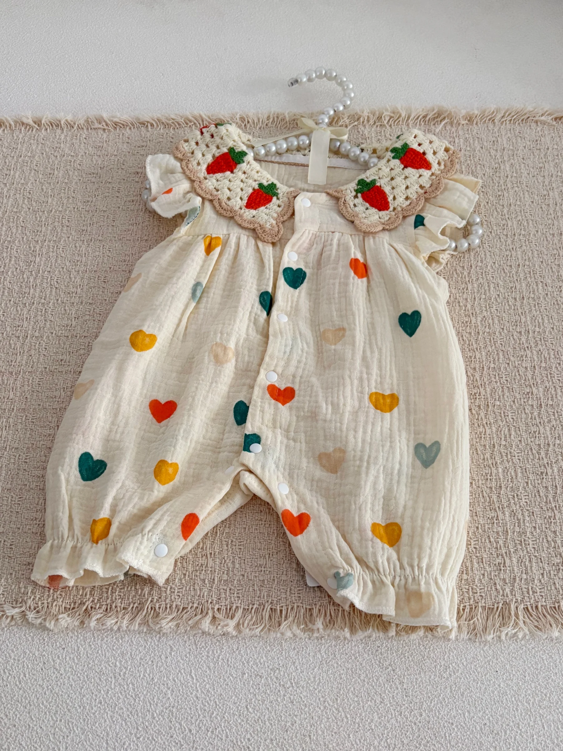 

0-24M Summer Baby Newborn Bodysuit Colorful Heart Print Strawberry Lace Collar Romper for Girls Ruffle Sleeve Infant Jumpsuit