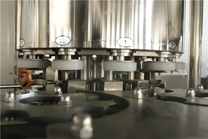 Línea de producción de bebidas carbonatadas de latas de aluminio