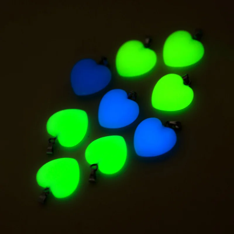 50pcs 20X5MM Love Heart Luminous Stone Pendant Blue Green Glow Light In The Dark Beads for Jewelry Making