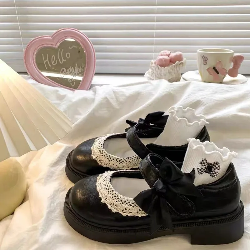 

Весенние женские туфли высокого качества, новинка 2023 года, однотонные классические универсальные лоферы, нескользящая повседневная женская обувь на толстой подошве