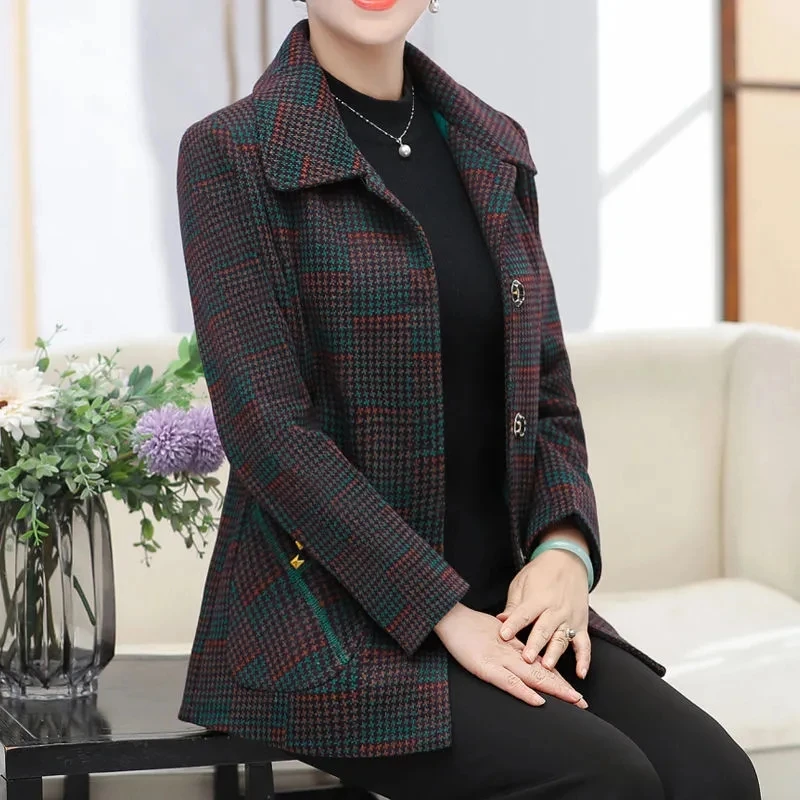 Middle Aged Elderly People Mom Tops Coat Spring And Autumn Annals Grandma Costume Jacket New Old Lady Clothes Lattice Tops Coat