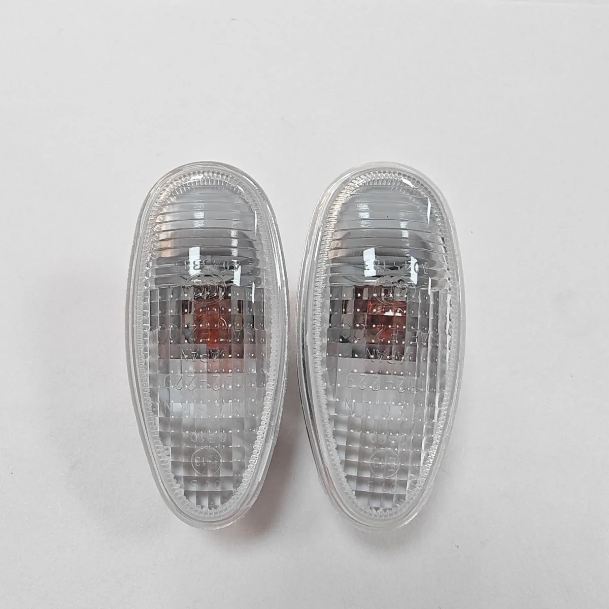 

1 Pair 2X Turn Signal Side Marker Light for Mitsubishi V73 V75 V77