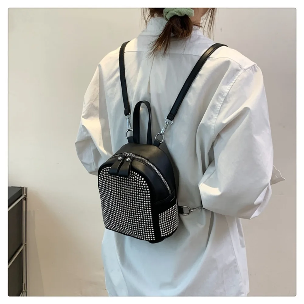 Zaino femminile PU piccole ragazze adolescenti moda per il tempo libero borsa a tracolla con cerniera zaino da donna ad alta capacità Mini zaino da