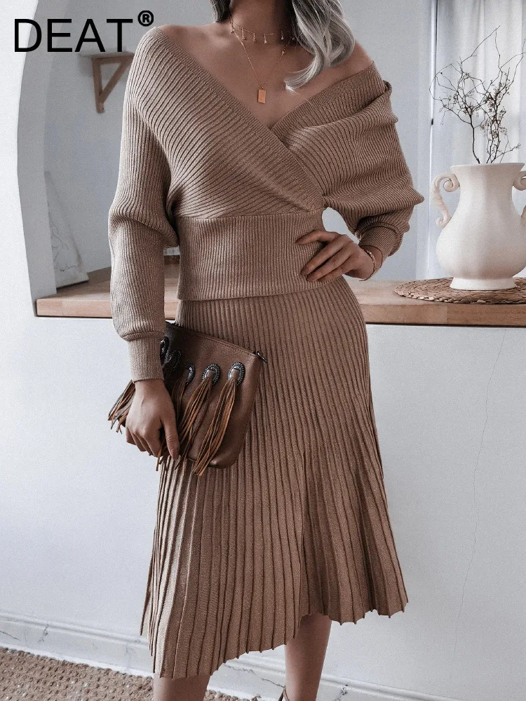 

DEAT Fashion New Items Women's Casual Suit Long Sleeve Off Shoulder Sweater Pleated Skirt Bright Silk Knit Two-piece Sets 33A519