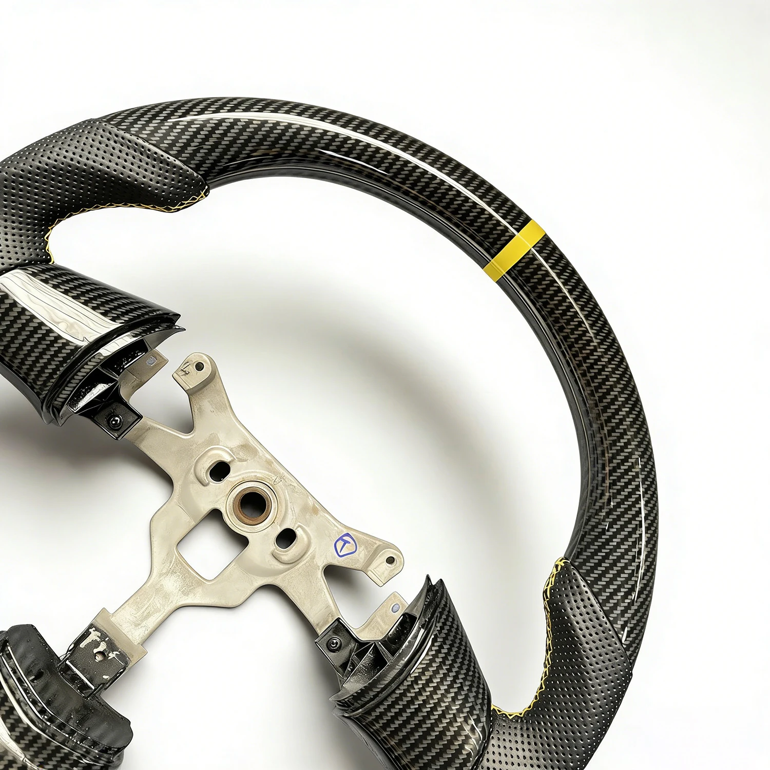 For Corvette C6 Good Quality New Design Carbon Fiber Steering Wheel Customized Sports Style Auto Interiors Parts view 3
