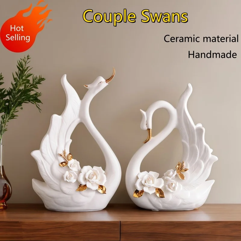 Elegant Ceramic Couple Swan Figurine Home Decor Tabletop Ornament Wedding Valentine's Day Gift Porcelain Statue Gold Trim