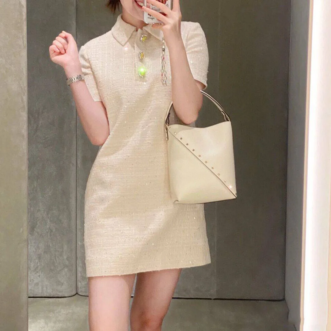 2024 New Autumn Fashion Designer Tweed Dress Women Lapel Diamonds Buttons Short Sleeve Sequins Shinny Sweet Straight Dresses