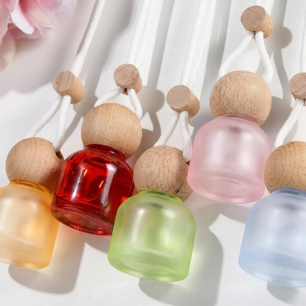 Frosted Glass Hanging Perfume Bottle Wooden Cap Car Essential Oil Diffuser Pendant Macaron Color Empty Aromatherapy Vial